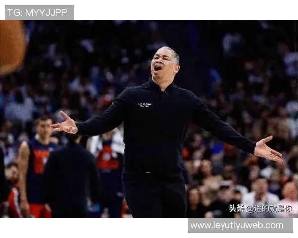 卢指导分析球队防守乱象强调需要提升顽强拼搏精神