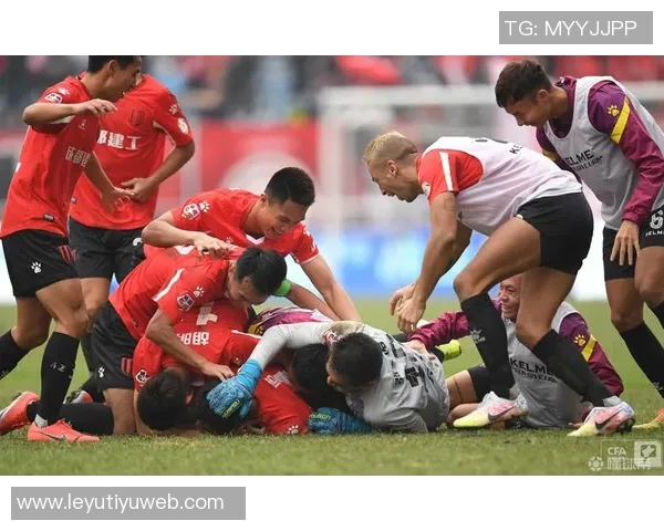 斯文松点评比赛:上半场机会众多下半场对手表现更佳 斯文松点评比赛:上半场机会众多下半场对手表现更佳