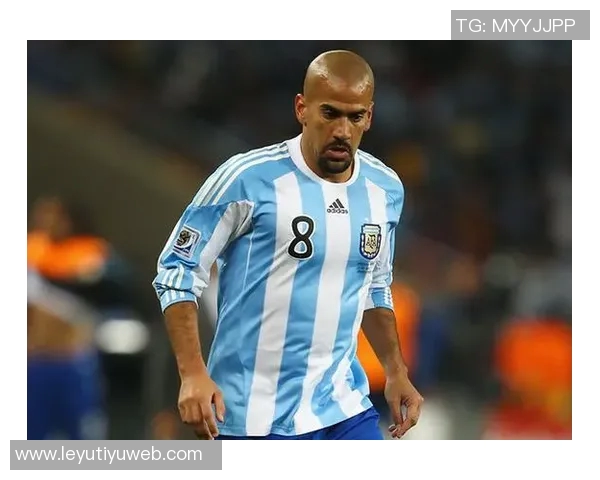 贝隆遭禁足半年妻子怒斥阿足协黑手党并暗指梅西背后阴谋