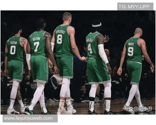 普理查德谈失去塔图姆后的挑战与球队战术调整策略