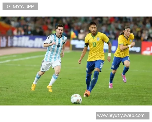 卡塞米罗：巴西应借鉴阿根廷战术围绕内马尔展开比赛策略