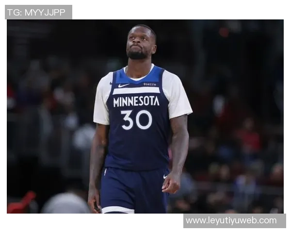 兰德尔末节发力独揽17分强攻唐斯助球队逆转胜利